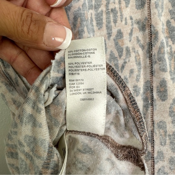 Free People Women's Tops Free People Tourist Tee Animal Print Size XS - Picture 7 of 11